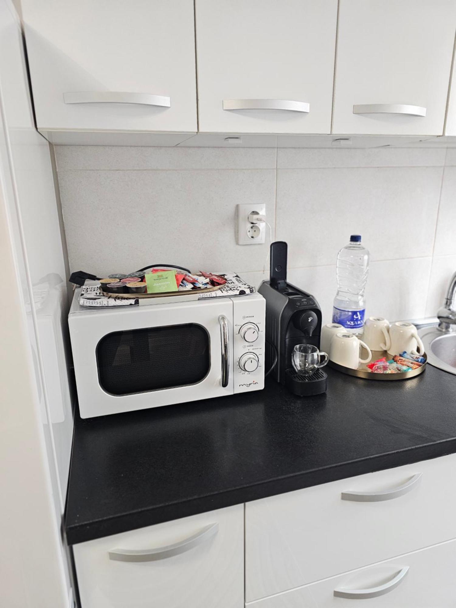Enjoy My Near Mall 2 Apartment *